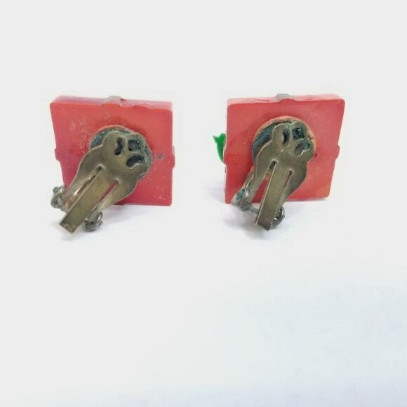 Vintage Christmas Present Clip On Earrings Red Green Holiday Gift, Retro Estate - Picture 2 of 5